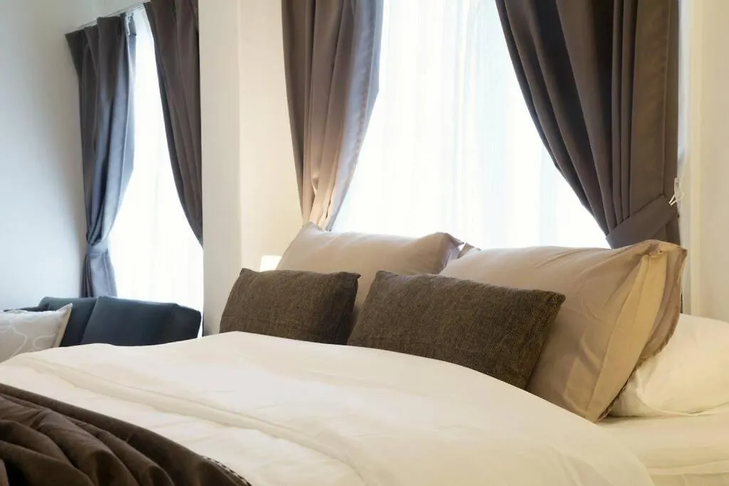 芦間ハイツ 203 Apartment Tokyo 0*,  Japan